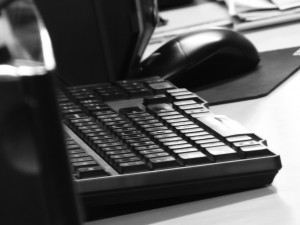 stockvault-black-computer-keyboard-and-mouse151296